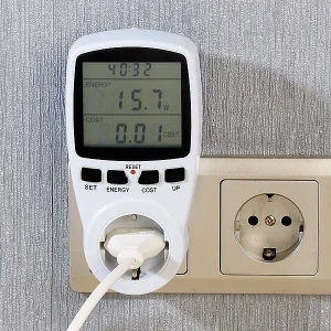 Revolt Stromverbrauchsmessgerät:2er-Set Digitale Energiekostenmesser Mit XXL Jumbo Display 14