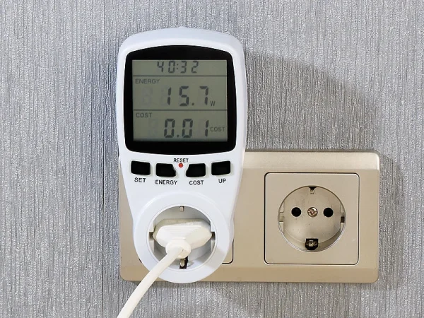 Revolt Stromverbrauchsmessgerät:2er-Set Digitale Energiekostenmesser Mit XXL Jumbo Display 4