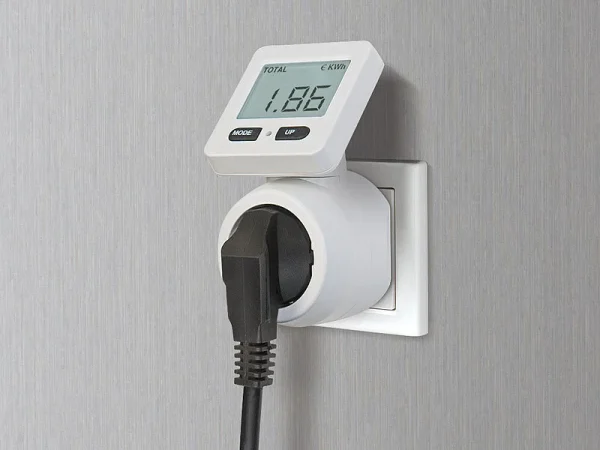 Revolt Energiemessgerät:Digitaler Energiekostenmesser Mit 180° Drehbarem Display, Bis 3.680 W 6