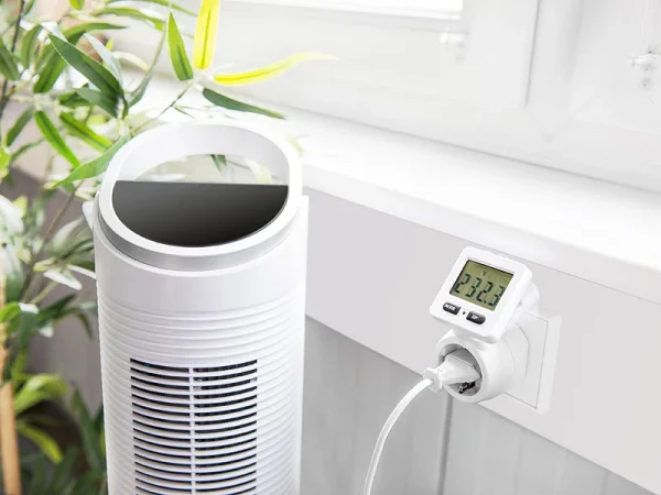 Revolt Energiemessgerät:Digitaler Energiekostenmesser Mit 180° Drehbarem Display, Bis 3.680 W 7