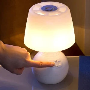 Lunartec Nachttischlampe Kabellos:2er-Set LED-Tischlampe, PIR- & Licht-Sensor, Warm- & Tageslichtweiß 36