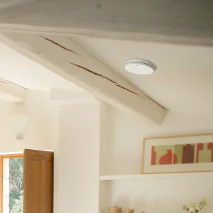 VisorTech Rauchmelder VdS 10 Jahre:Fotoelektrischer Rauchmelder, 10-J.-Batterie, VDS, Red Dot, Superslim 14