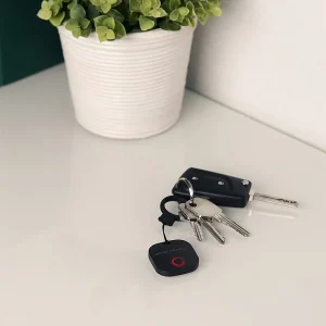 PEARL Koffer Alarm:4in1-Mini-Schlüsselfinder M. BT, App & GPS-Ortung, 80 DB, 4er-Set 42
