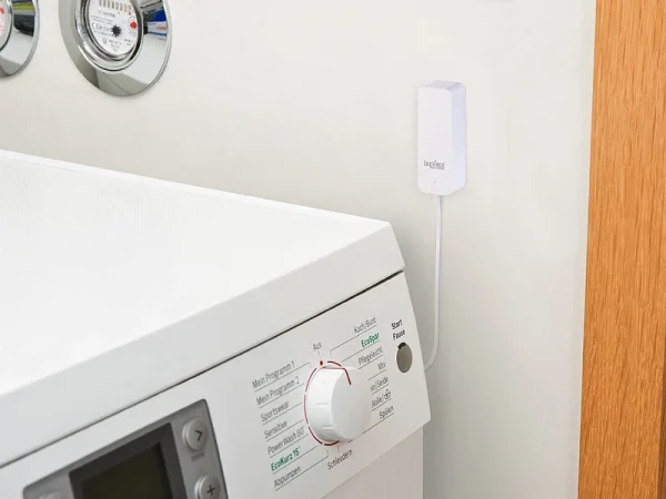 Luminea Home Control ZigBee Wassersensor:2er-Set ZigBee-Wassermelder Mit Externem Sensor, App 4